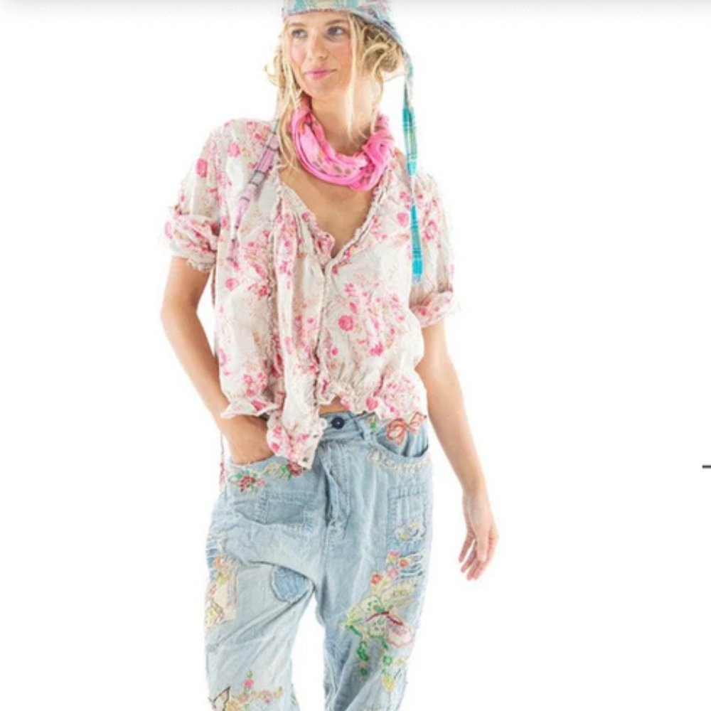 Magnolia Pearl Floral Millie Jo Blouse